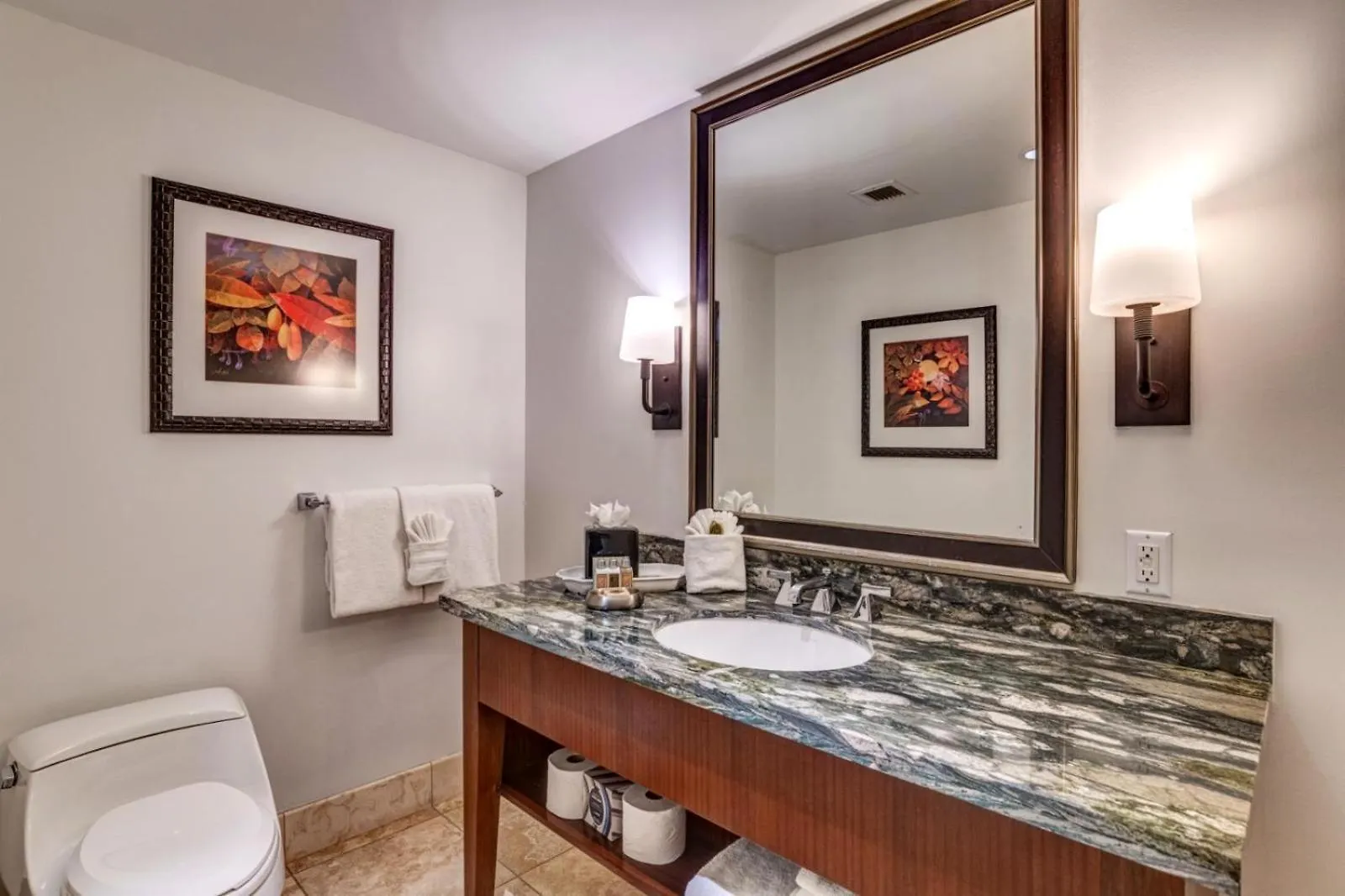 Kbm Resorts Free Car Honua Kai Hokulani 2Bedroom Condo Hkh-201 Ocean Front Private Bbq On Balcony Kaanapali USA